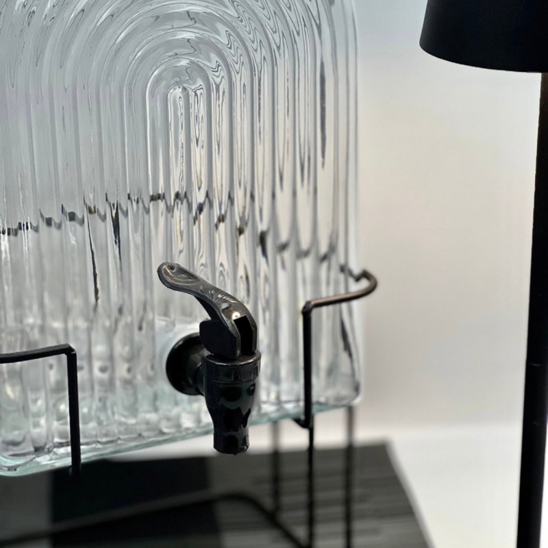 Distributeur de Boissons en Verre 5.7L avec Support – Buffet & Réception | Atishomedakar2