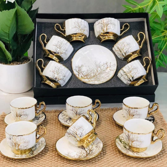 Ensemble de Tasses à Café en Porcelaine Dorée